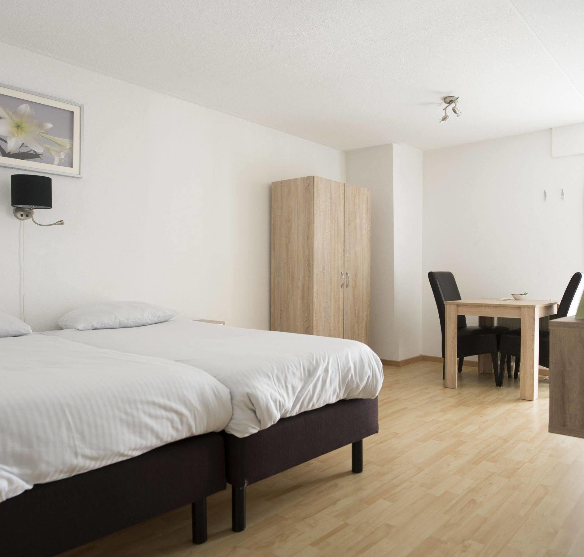 Hotel & Appartementen - De Zeven Heuvelen Berg en Dal Exteriör bild